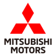 Логотип автомобильной марки Mitsubishi Митсубиси на фоне капота внедорожника